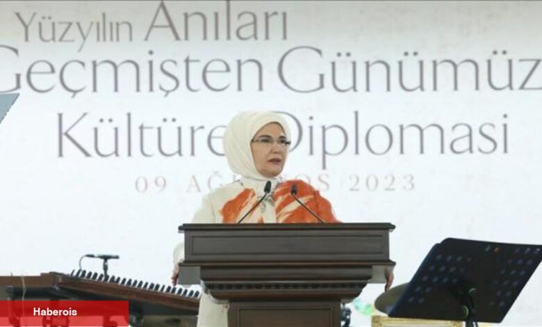 Emine Erdoğan Kültürel Diplomasi Programı'na katıldı: "Türkiye her daim alanda olacak" - Haberois Emine Erdoğan Kültürel Diplomasi Programı'na katıldı: "Türkiye her daim alanda olacak"