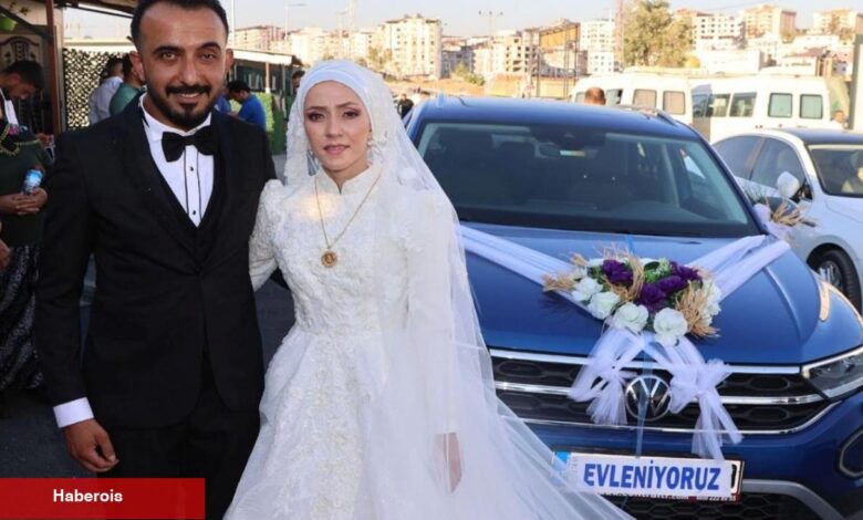 Gelinliğini Emine Erdoğan'ın diktirdiği depremzede çift dünyaevine girdi! Bana bir anne üzere... - Haberois Gelinliğini Emine Erdoğan'ın diktirdiği depremzede çift dünyaevine girdi! Bana bir anne üzere...