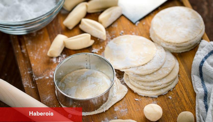 Gyoza nasıl yapılır? Japon mantısı gyoza tanımı nedir? İşte içi sulu dışı çıtır çıtır mantı...