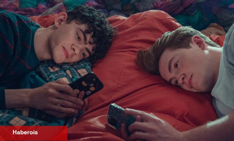 'Heartstopper' Konusunda LGBTQ Gençler: 'Mükemmel Olmaması İle İyiyim' - Haberois 'Heartstopper' Konusunda LGBTQ Gençler: 'Mükemmel Olmaması İle İyiyim'
