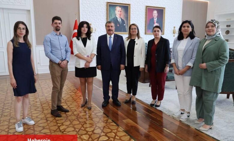 Hemşireler Sorunlarını Bakan Koca’ya Anlattı - Haberois Hemşireler Sorunlarını Bakan Koca’ya Anlattı