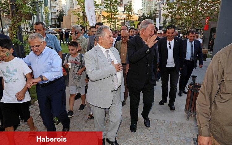 Hulusi Akar'dan Mevlana Meydanı'na tam not - Haberois Hulusi Akar'dan Mevlana Meydanı'na tam not