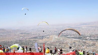 Kayseri Talas'ta Yamaç Paraşütü heyecanı