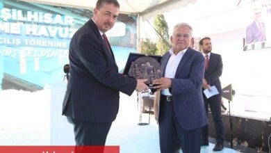 Kayseri'nin 'orkestra şefi' Memduh Büyükkılıç