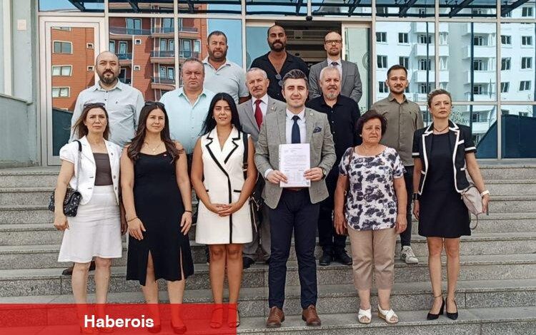 Keşan'da CHP yönetimi mazbatalarını aldı - Haberois Keşan'da CHP yönetimi mazbatalarını aldı
