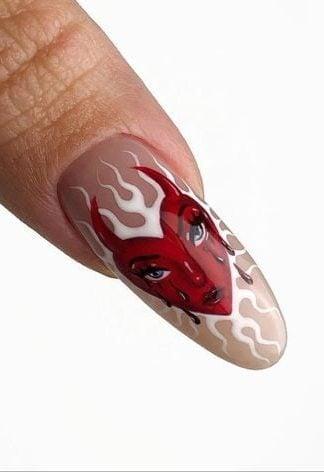 Kırmızı aşıkları için nail arka önerileri!