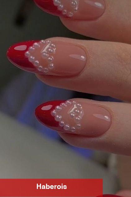 Kırmızı aşıkları için nail arka önerileri!