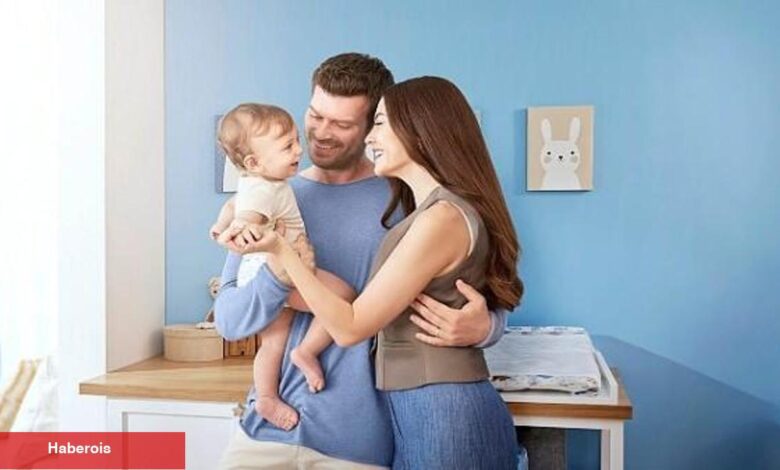 Kıvanç Tatlıtuğ ve Başak Dizer çifti reklam sinemasından adeta servet kazandı! Ölçüsü duyanlar... - Haberois Kıvanç Tatlıtuğ ve Başak Dizer çifti reklam sinemasından adeta servet kazandı! Ölçüsü duyanlar...