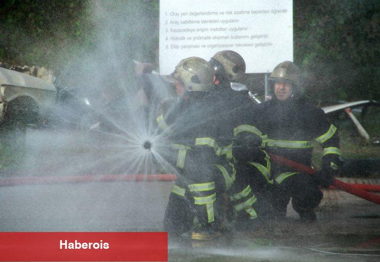 Kocaeli İtfaiyesi tam bir meslek okulu gibi...