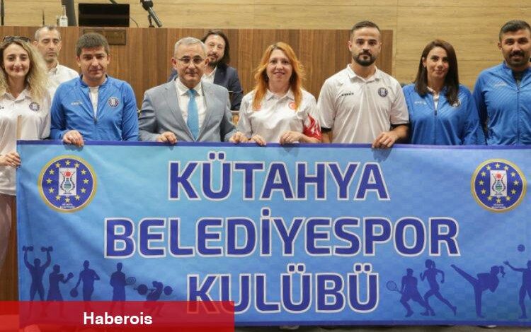 Kütahya'da başarılı sporcular ödüllendirildi - Haberois Kütahya'da başarılı sporcular ödüllendirildi