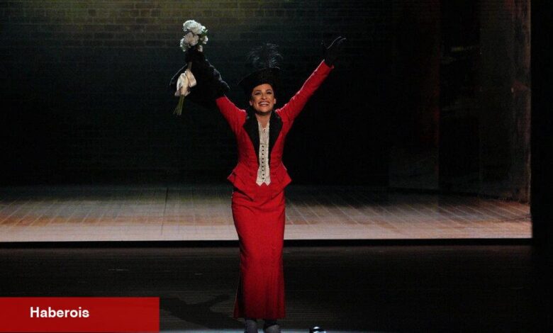 Lea Michele tarafından kaldırılan 'Funny Girl' Broadway'de İyileşiyor - Haberois Lea Michele tarafından kaldırılan 'Funny Girl' Broadway'de İyileşiyor