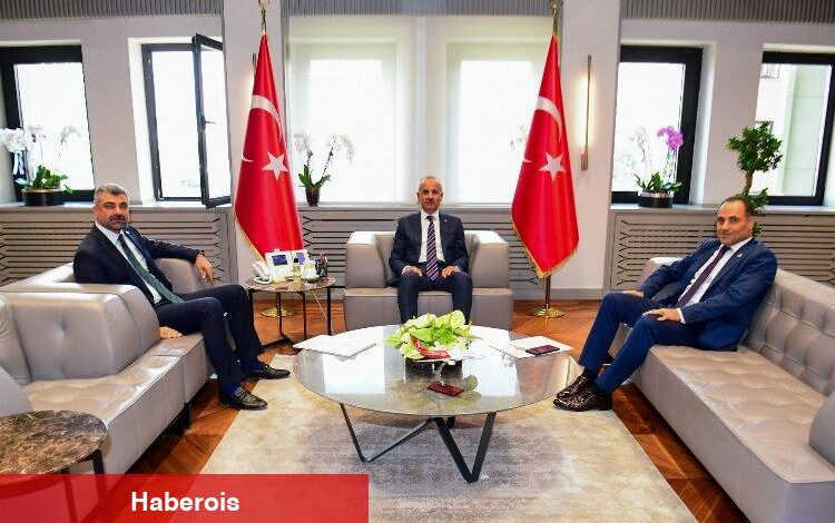 Mardin milletvekilleri Ulaştırma Bakanı ile görüştü - Haberois Mardin milletvekilleri Ulaştırma Bakanı ile görüştü