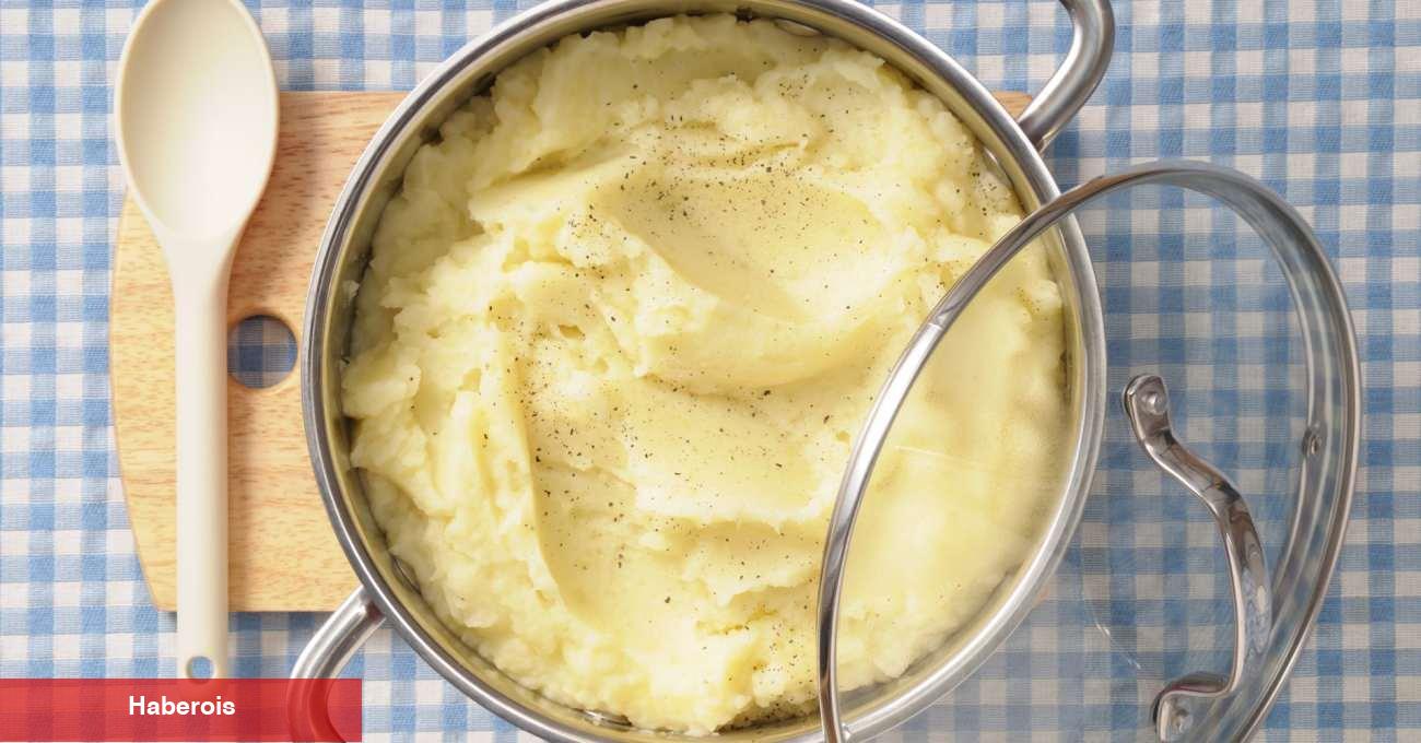 Patates püresini 10 kat lezzetli yapacak tarif! Konutta pürüzsüz patates püresi nasıl yapılır?