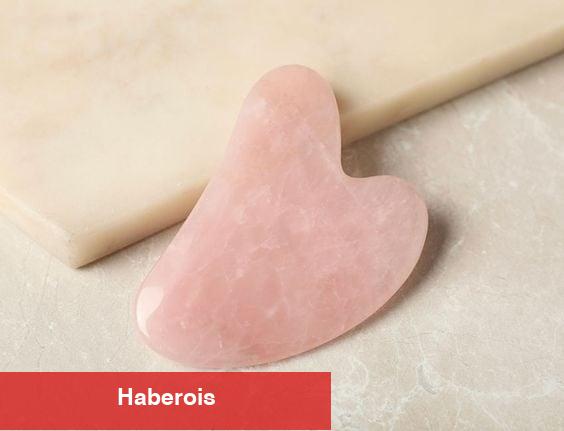 Pembe kuvars taşı yüze güzel gelir mi? - Haberois Pembe kuvars taşı yüze güzel gelir mi?