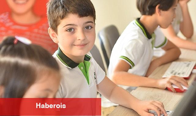 Vodafone'un "Bu Atıklar Kod Yazıyor" projesine Yemeksepeti'nden destek - Haberois Vodafone'un "Bu Atıklar Kod Yazıyor" projesine Yemeksepeti'nden destek
