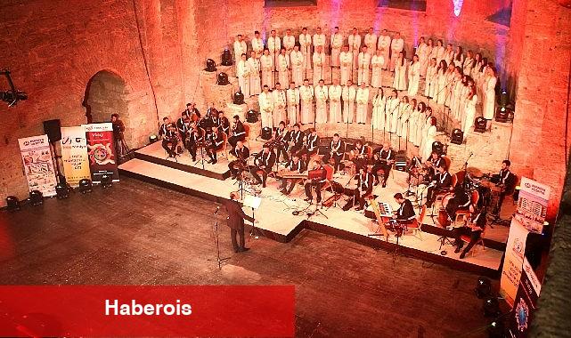 Antakya Medeniyetler Korosu Tosyalı Holding'in sponsorluğunda İstanbul'da - Haberois Antakya Medeniyetler Korosu Tosyalı Holding'in sponsorluğunda İstanbul'da