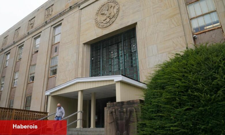 Eski Çocuk Doktoruna Cinsel İstismar Davası İçin 22 Milyon Dolar Ödemeye Karar Verildi - Haberois Eski Çocuk Doktoruna Cinsel İstismar Davası İçin 22 Milyon Dolar Ödemeye Karar Verildi