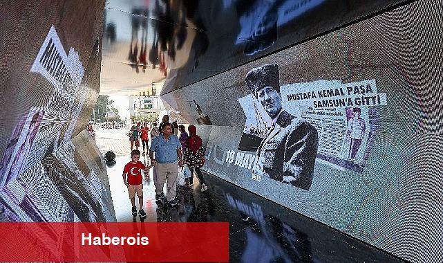 İzmirliler 92.İEF'de Ata'ya akın etti - Haberois İzmirliler 92.İEF'de Ata'ya akın etti