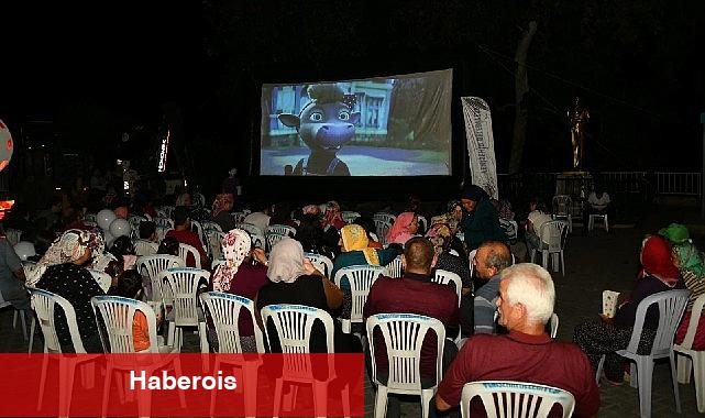 Mersin Yenişehir Belediyesinin açık hava sinema günleri başladı - Haberois Mersin Yenişehir Belediyesinin açık hava sinema günleri başladı