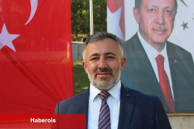 Seçimlerde yolları aşındıran siyasiler il ve ilçelerin gurur günlerini mesajla geçiştirdi!