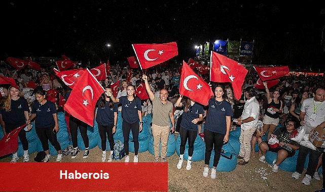 Soyer: "İyi ki sultanlarımız var" - Haberois Soyer: "İyi ki sultanlarımız var"