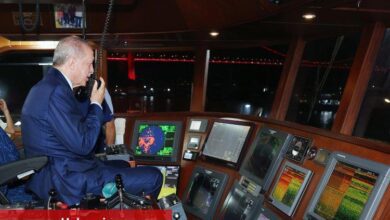 'Vira Bismillah' denilerek sezon açıldı... Deprem bölgesindeki balıkçılara müjde
