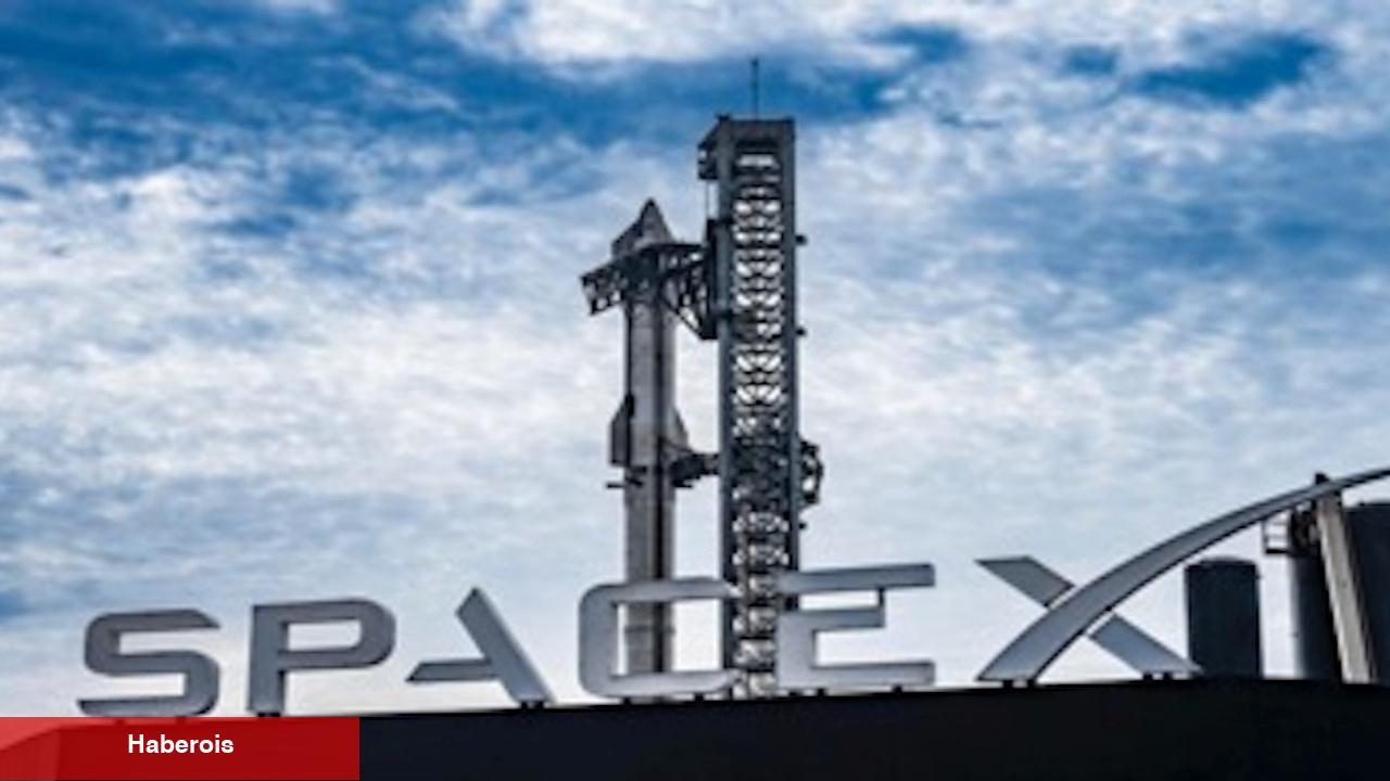 ABD Elon Musk'ı ikna etti; dünya atmosferi casus uydularla dolacak