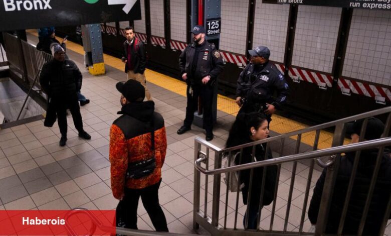 Aile, Metroda İtişmeyle Suçlanan Adamın Akıl Hastalığı Geçmişi Olduğunu Söyledi - Haberois Aile, Metroda İtişmeyle Suçlanan Adamın Akıl Hastalığı Geçmişi Olduğunu Söyledi