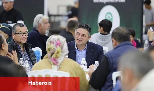 Aliağalılar İlk İftarda Bir Araya Geldi - Haberois Aliağalılar İlk İftarda Bir Araya Geldi