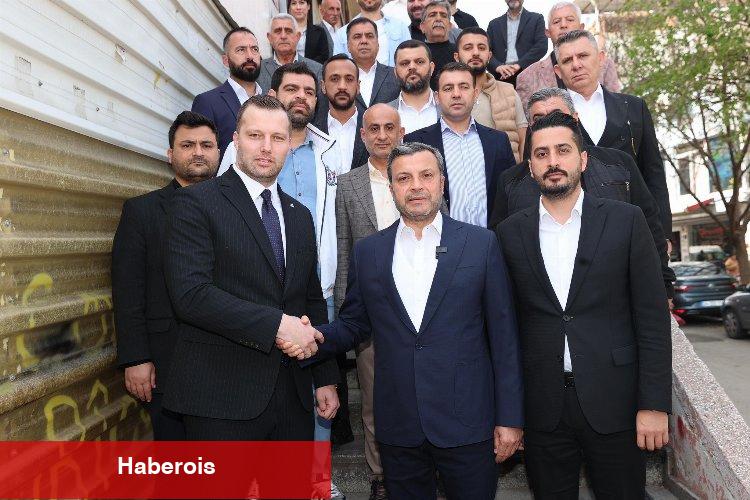 Anavatan Partisi'nden Adana'da tarihi destek