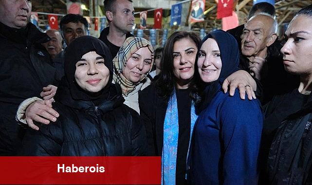 Aydın Büyükşehir Belediyesi, Ramazan ayı boyunca kentin farklı noktalarında düzenlediği iftar programlarıyla vatandaşları bir araya getirmeye devam ediyor - Haberois Aydın Büyükşehir Belediyesi, Ramazan ayı boyunca kentin farklı noktalarında düzenlediği iftar programlarıyla vatandaşları bir araya getirmeye devam ediyor