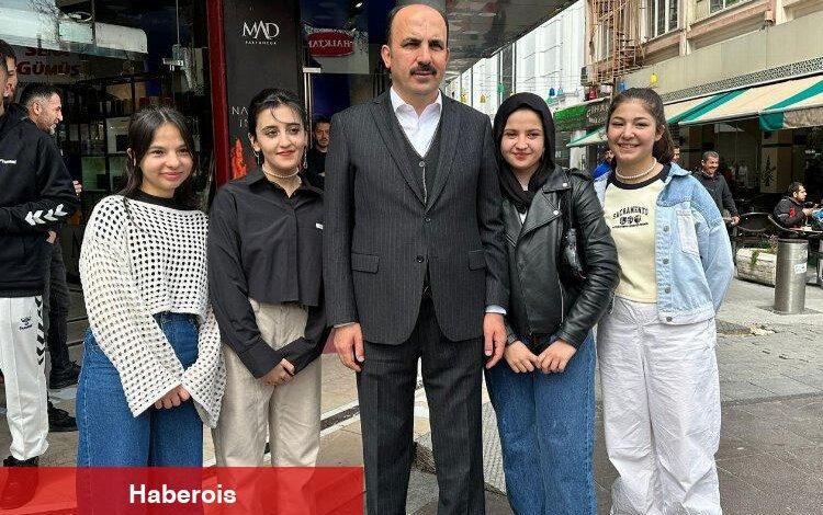 Başkan Altay: "Gençlerle bağımız en büyük kazanımımız” - Haberois Başkan Altay: "Gençlerle bağımız en büyük kazanımımız”