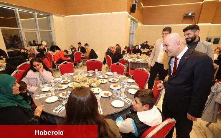 Başkan Büyükgöz yetim ve öksüzleri unutmadı - Haberois Başkan Büyükgöz yetim ve öksüzleri unutmadı
