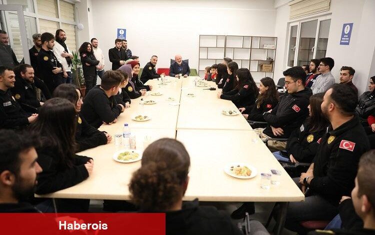 Başkan Çolakbayrakdar: “İnsan merkezli hizmet anlayışıyla çalışıyoruz” - Haberois Başkan Çolakbayrakdar: “İnsan merkezli hizmet anlayışıyla çalışıyoruz”