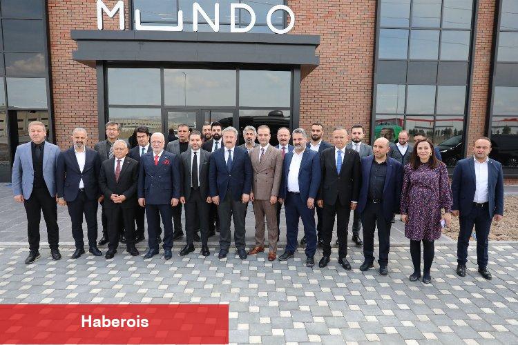 Başkan Palancıoğlu, Serbest Bölge’de fabrikaları ziyaret etti