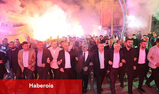 Bayburtlulardan Bünyamin Çiftçi'ye sevgi seli - Haberois Bayburtlulardan Bünyamin Çiftçi'ye sevgi seli