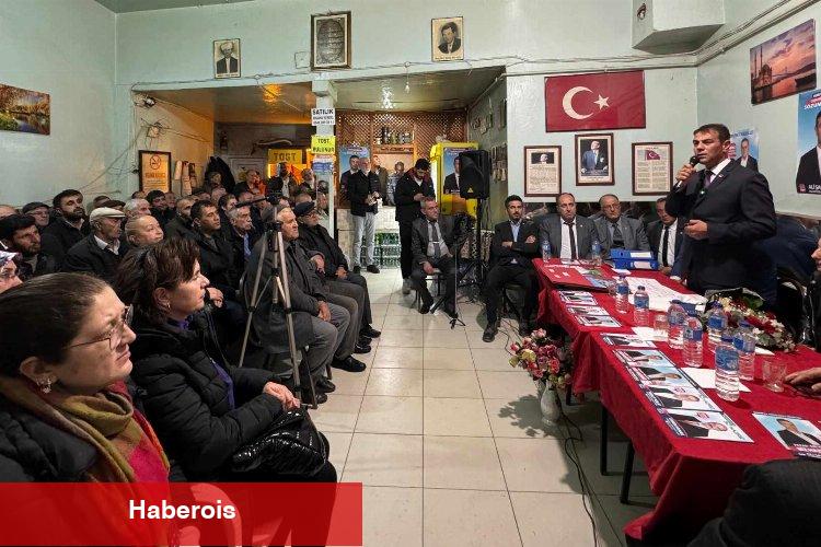 Bilecik Pazaryeri'nde sosyal medya hesabı kapatılan partiden tepki