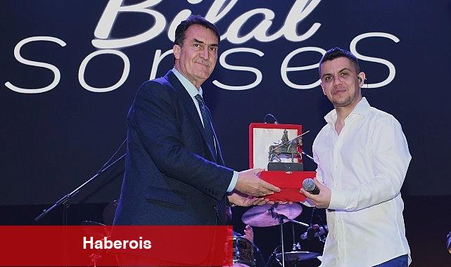 Bursa'nın yeni meydanında tanıtım etkinleri Bilal Sonses konseri ile devam etti - Haberois Bursa'nın yeni meydanında tanıtım etkinleri Bilal Sonses konseri ile devam etti
