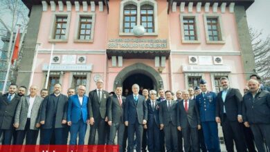 Büyükkılıç, Çanakkale Zaferi ve Şehitleri Anma Günü törenine katıldı