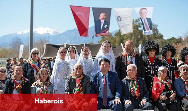Büyükşehir Nevruz'u büyük bir coşkuyla kutladı - Haberois Büyükşehir Nevruz'u büyük bir coşkuyla kutladı