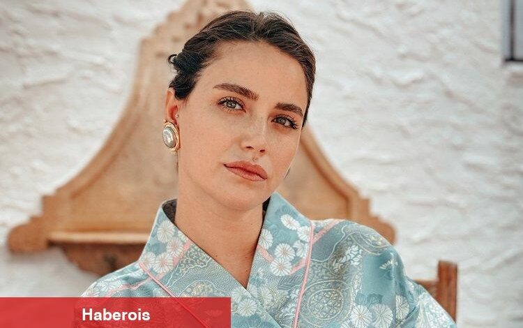 Ceyda Ateş Toplusoy: "Sadece ikimiz eğleniyoruz" - Haberois Ceyda Ateş Toplusoy: "Sadece ikimiz eğleniyoruz"