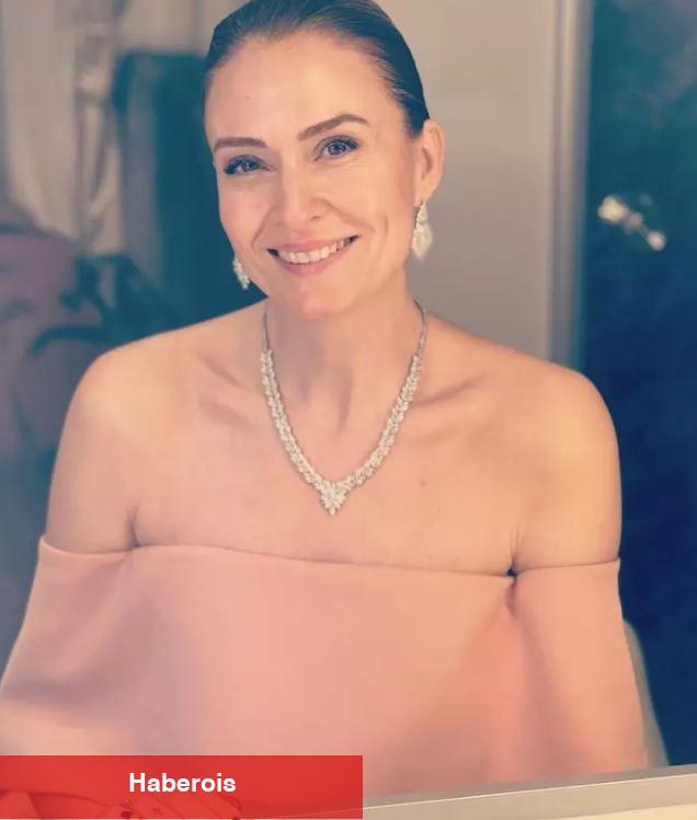 Ceyda Düvenci'nin paylaşımlarına yağmur yağdı!