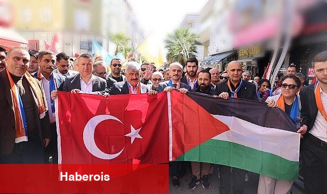 Çiftçi'ye Fatih Caddesi'nde yoğun destek - Haberois Çiftçi'ye Fatih Caddesi'nde yoğun destek