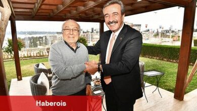 Çukurova Belediye Başkanı Soner Çetin, Aytaç Durak'ı evinde ziyaret etti