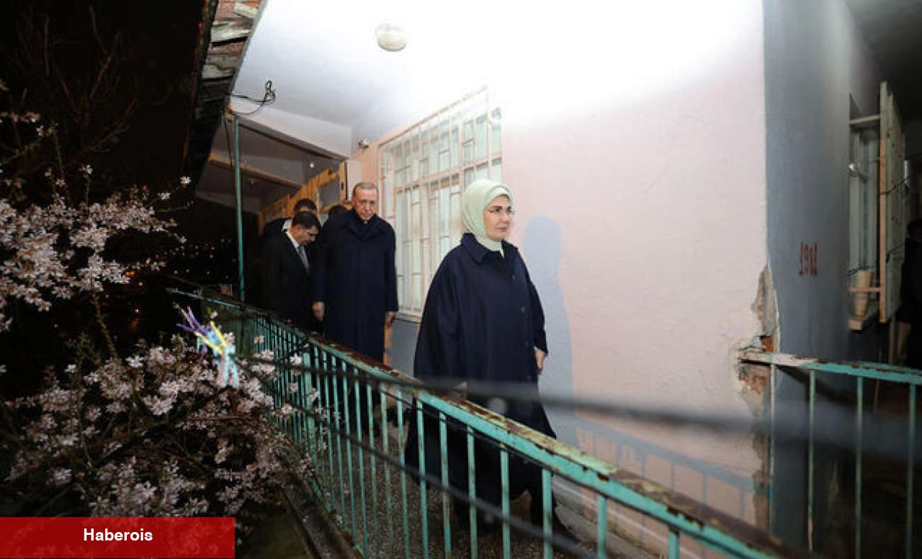 Cumhurbaşkanı Erdoğan ve Emine Erdoğan Taş ailesiyle birlikte iftar yaptı