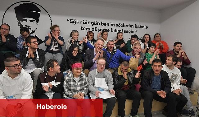 Devletin Sıcak Elini Ailelere Hissettirmek Zorundayız - Haberois Devletin Sıcak Elini Ailelere Hissettirmek Zorundayız