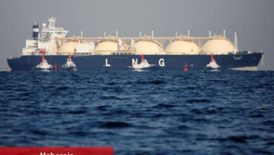 Dünyanın ilk sıkıştırılmış doğal gaz gemisi denize indi