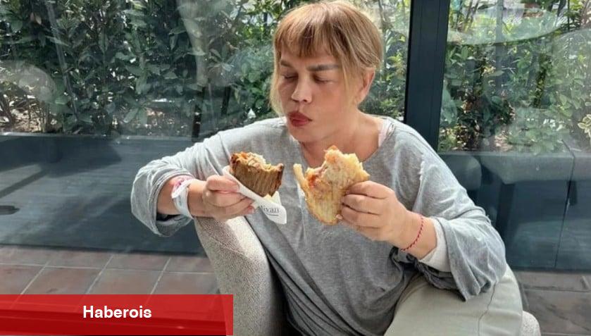Emel Müftüoğlu Minik Serçe’nin tost keyfini paylaştı: Yiyerek zayıflama metotlarını öğretiyor