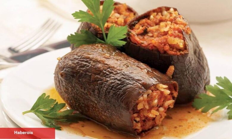Gelinim Mutfakta etli kuru dolma nasıl yapılır? Etli kuru dolma tanımı ve materyalleri - Haberois Gelinim Mutfakta etli kuru dolma nasıl yapılır? Etli kuru dolma tanımı ve materyalleri
