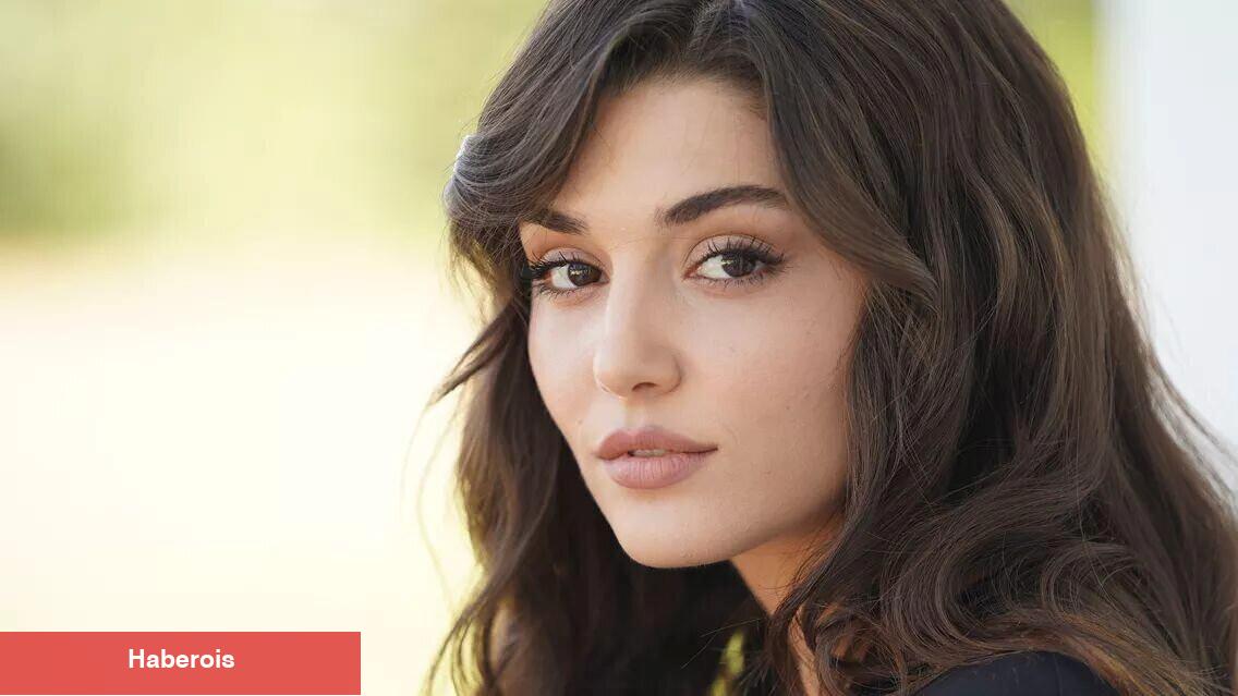 Hande Erçel'in düğün kombini toplumsal medyada gündem oldu! Fiyatı ise dudak uçuklatıyor